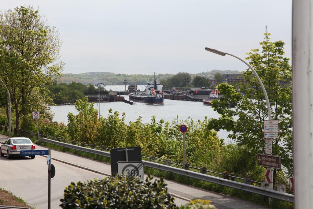 Hotel Waffenschmiede Kiel Dış mekan fotoğraf